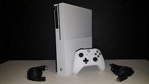 Microsoft Xbox One S 500gb White Console & accessories!