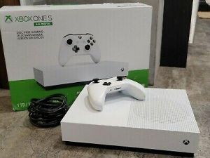 bigstore PlayStation/Xbox Microsoft Xbox One S All Digital 1 TB White Console Controller Cords
